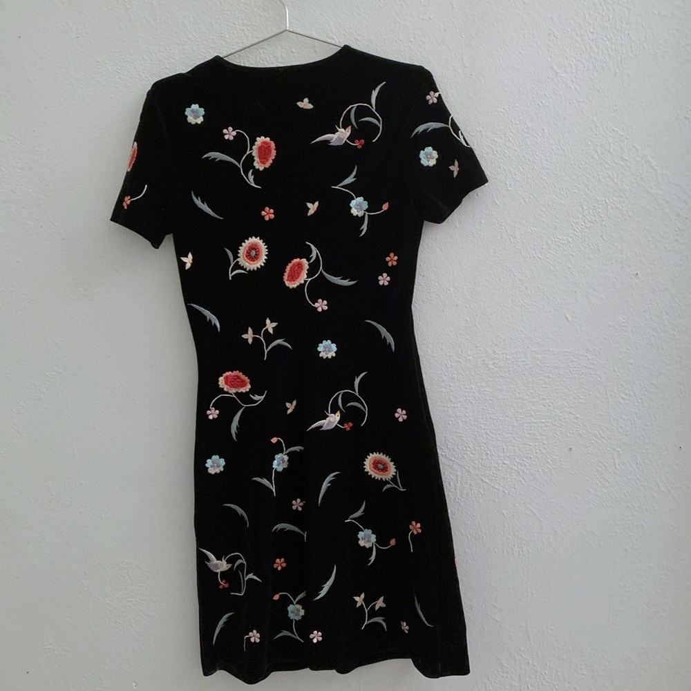 Vivienne Tam velvet embroidered mini dress🌷 - Picture 2 of 3